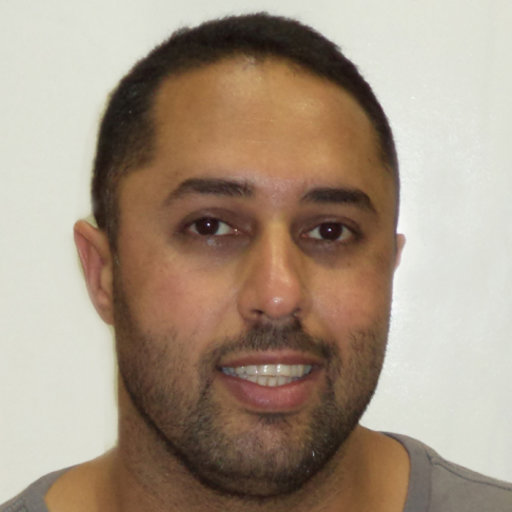 Dr. Patricio Cumsille A.